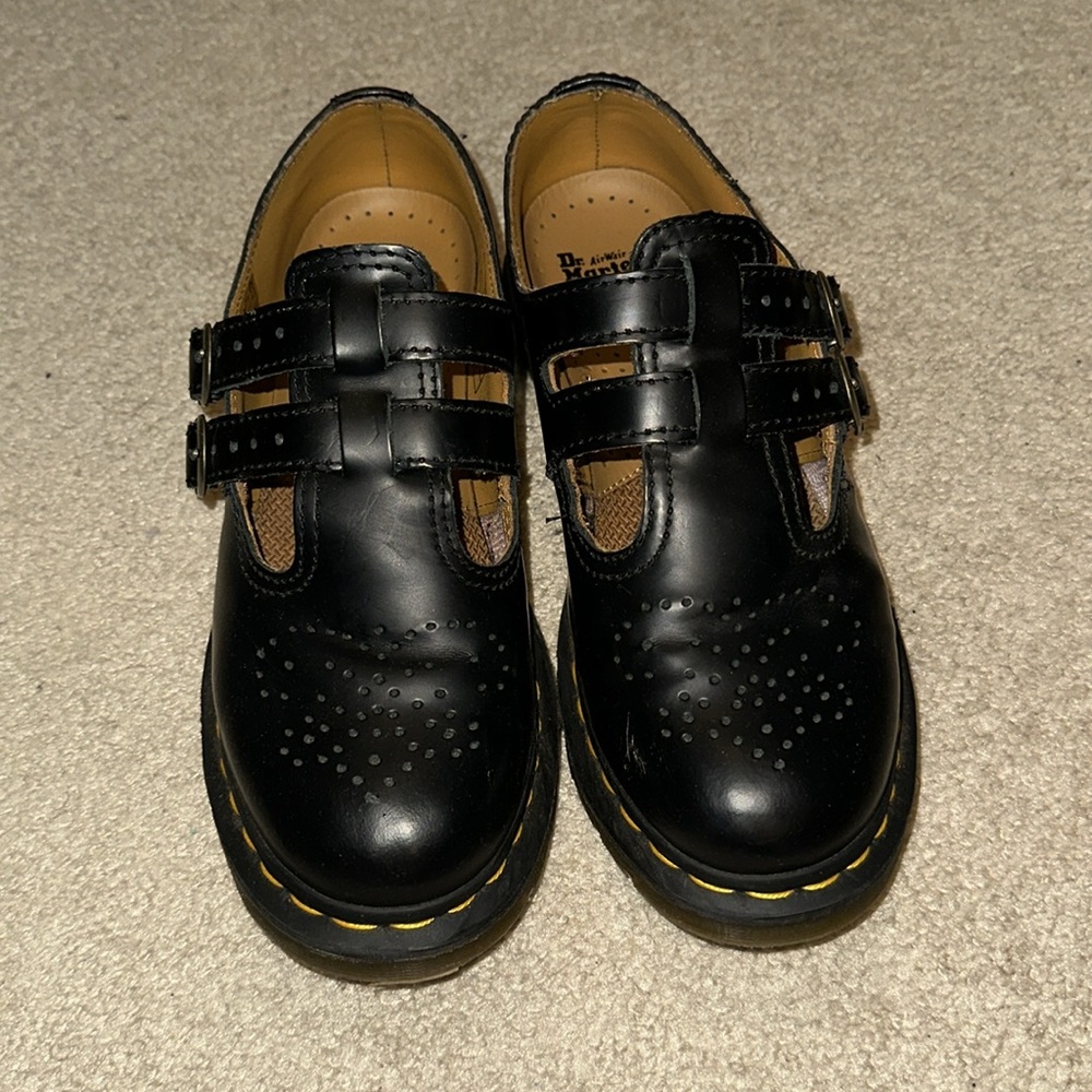 Dr. Martens Mary Janes. size 8 women us
